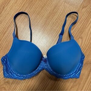 Wacoal 853117 Women's La Femme Contour Underwire T-Shirt Bra 32C blue